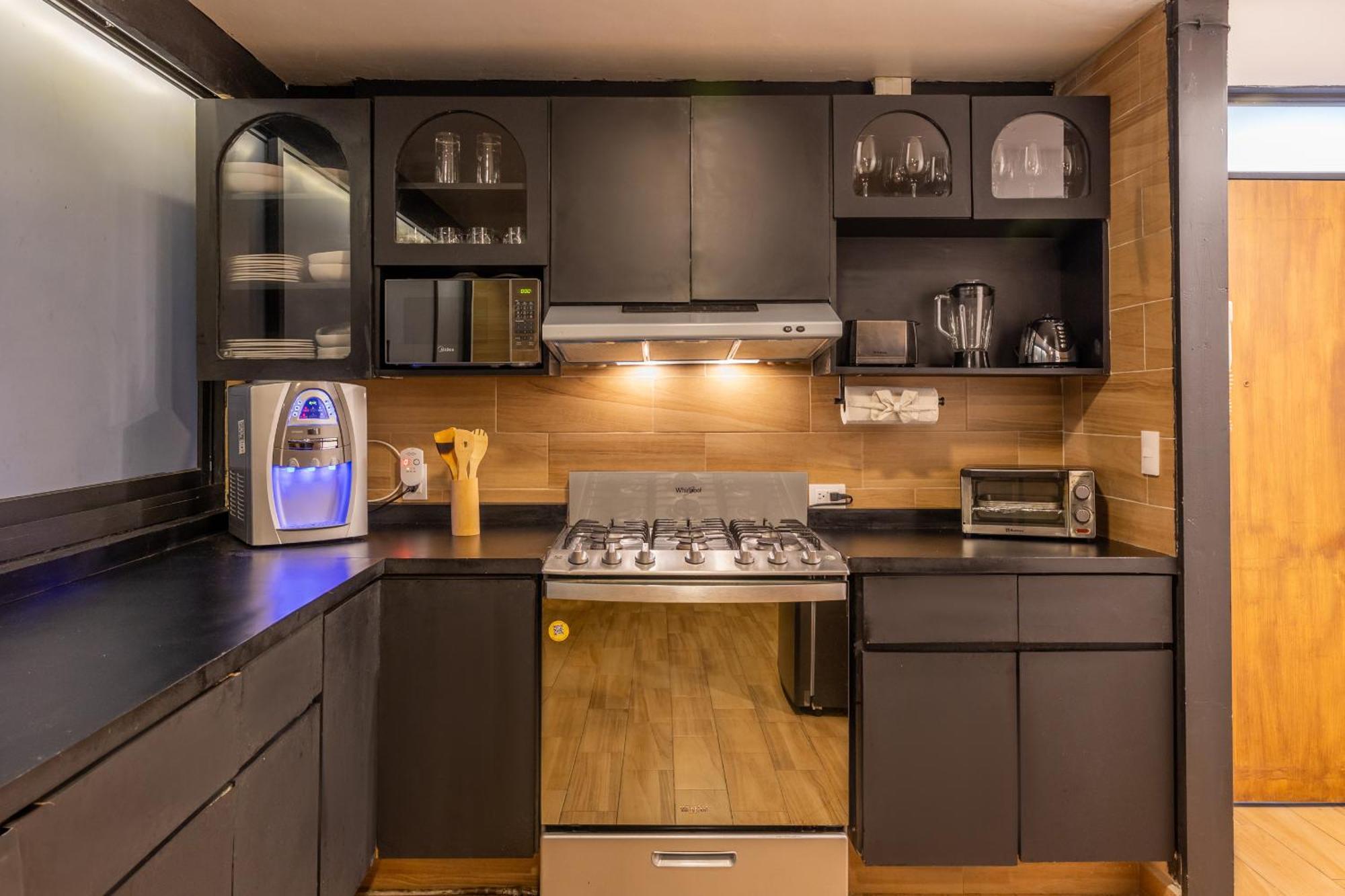 Posh Polanco Stay Tvs And Desks In Each Room Mexico City Luaran gambar